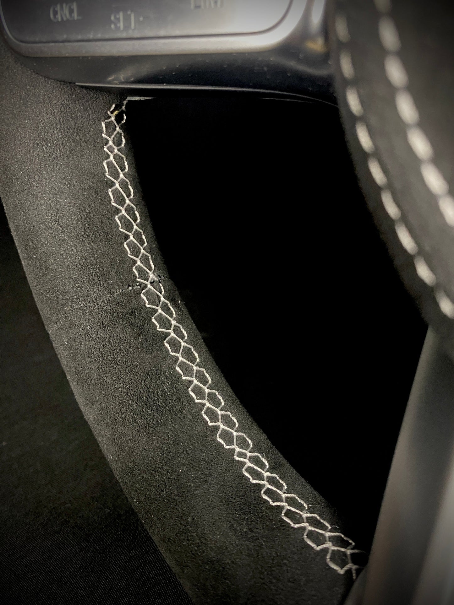 Mercedes AMG Sportlenkrad Alcantara (LED)