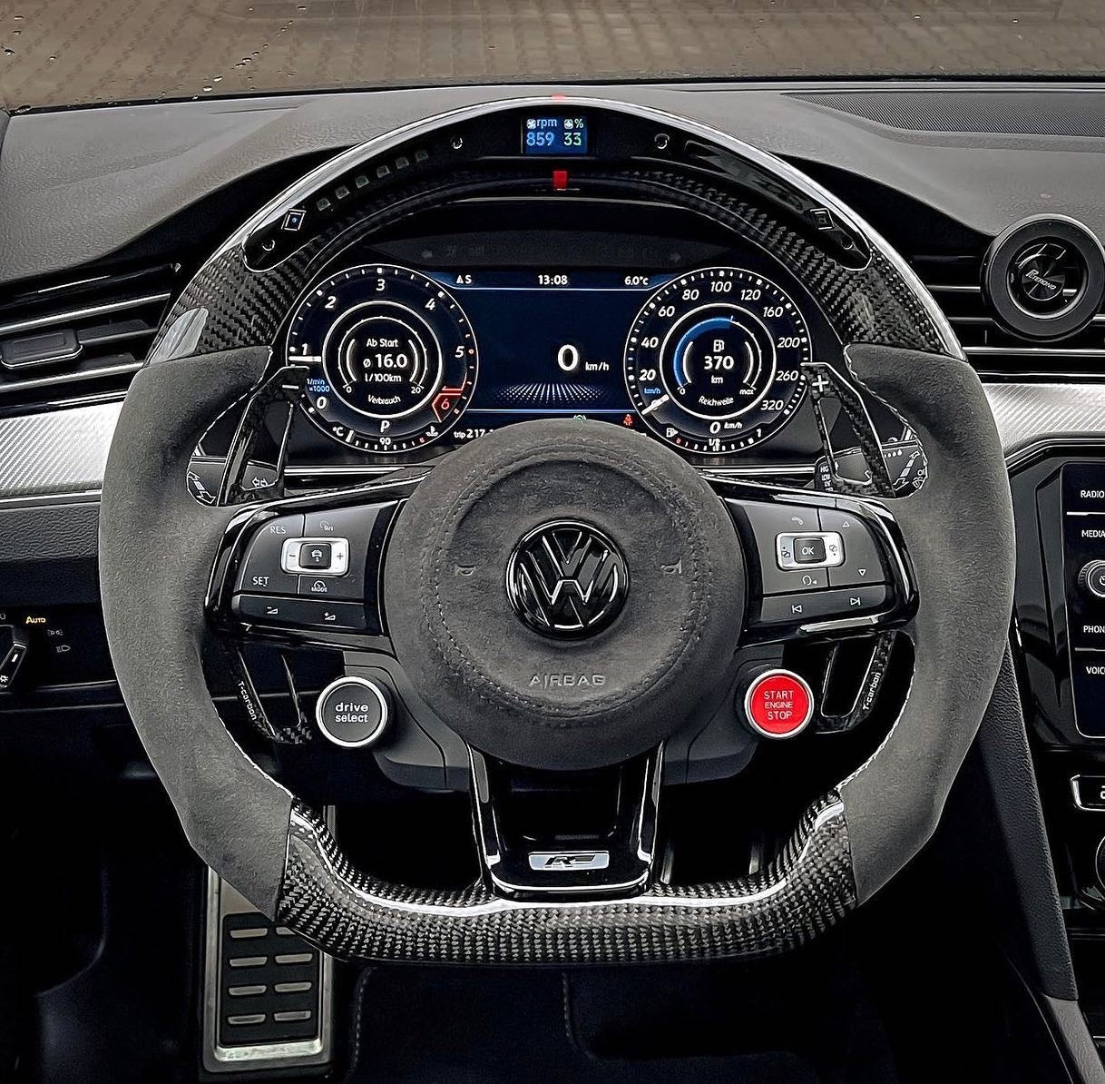 Volant sport VW Golf 7/7.5 Carbone R8 (LED)