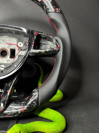 Volant sport Mercedes AMG Carbone forgé Éclats de couleur (LED)