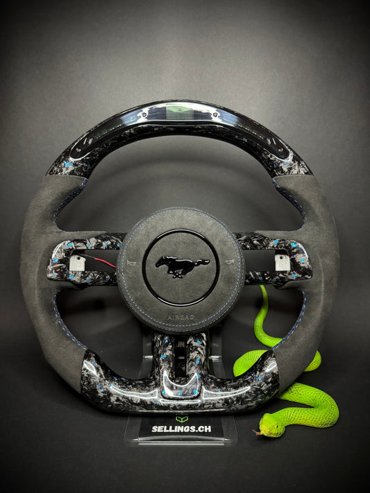 Volant sport Ford Mustang Carbone forgé Éclats de couleur (LED)