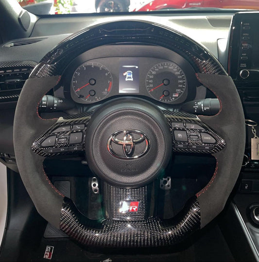 Toyota Yaris GR Sportlenkrad Carbon (LED)
