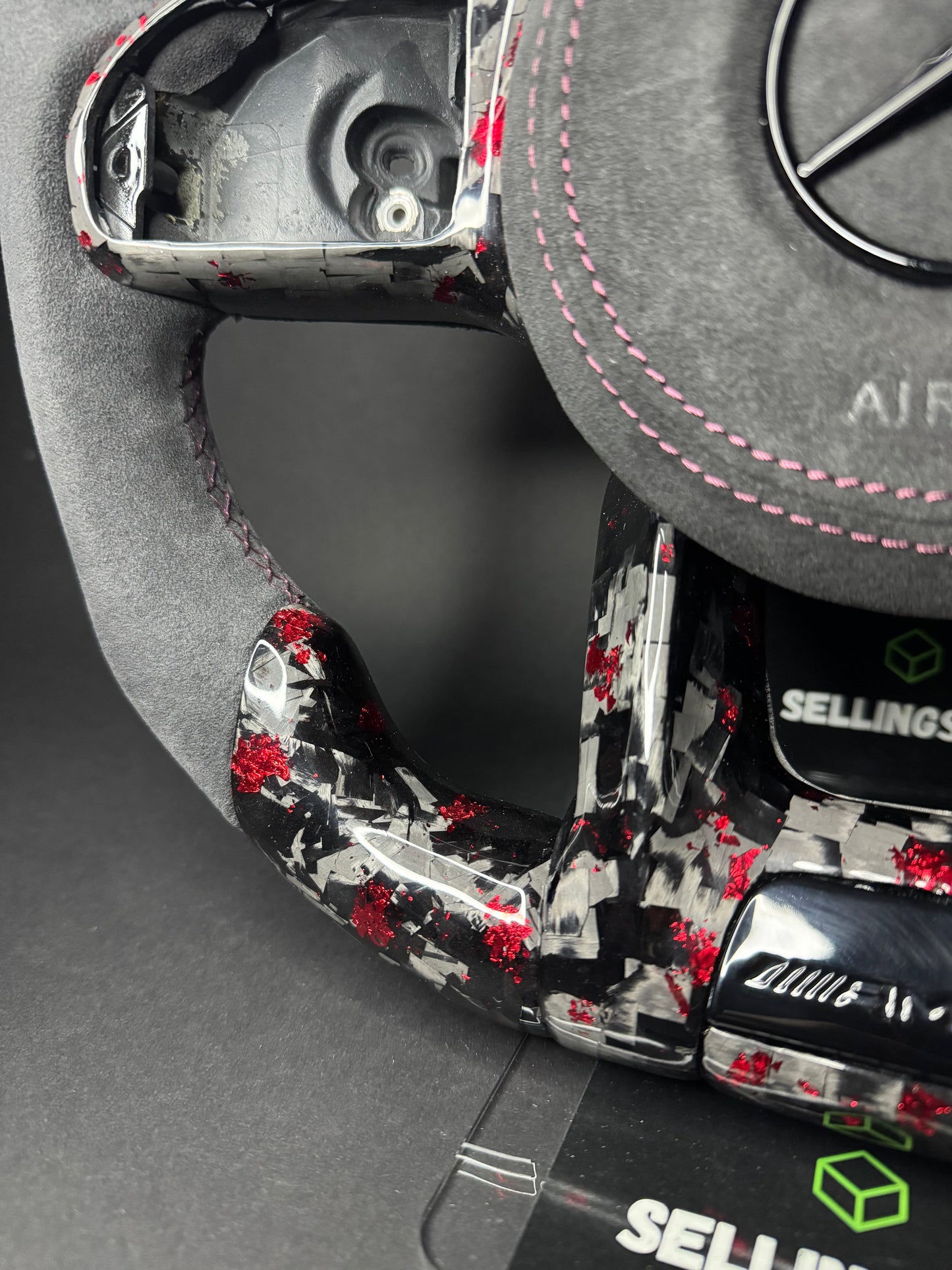 Mercedes AMG Sportlenkrad Forged Carbon Farbsplitter