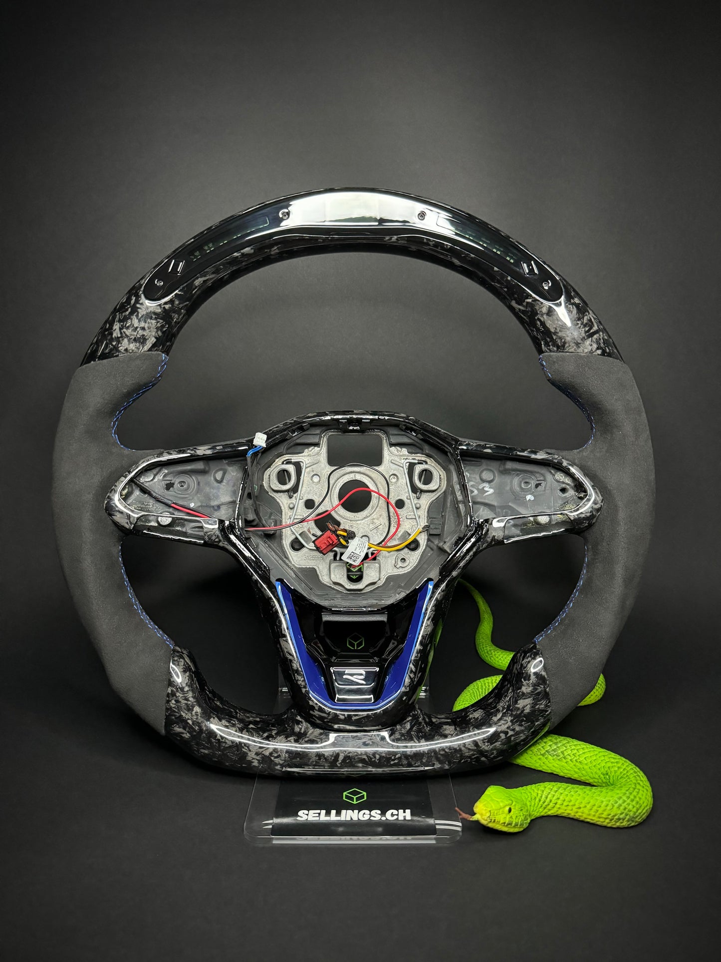 VW Golf 8 Sports Steering Wheel Forged Carbon (LED)