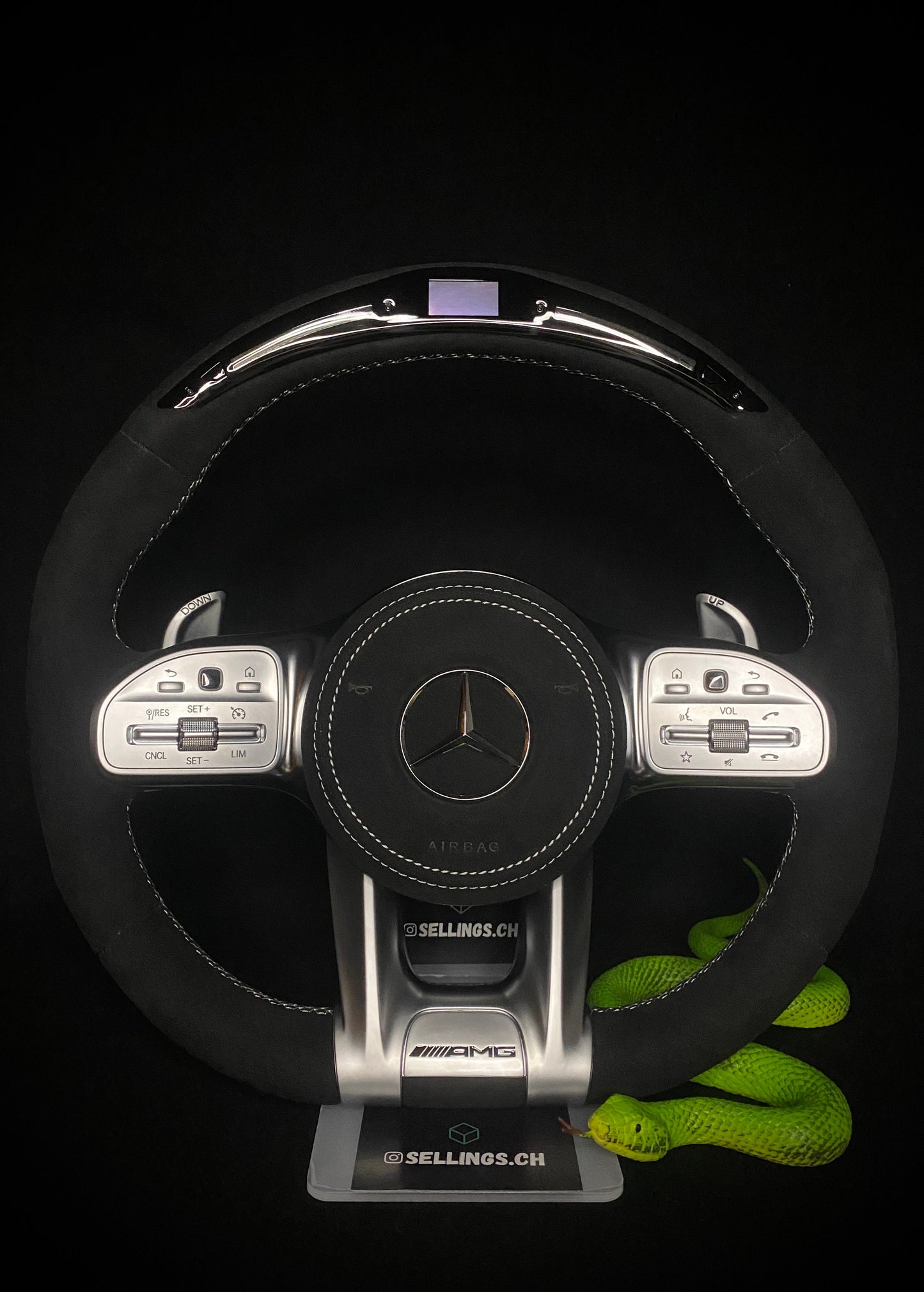 Volant sport Mercedes AMG Alcantara (LED)
