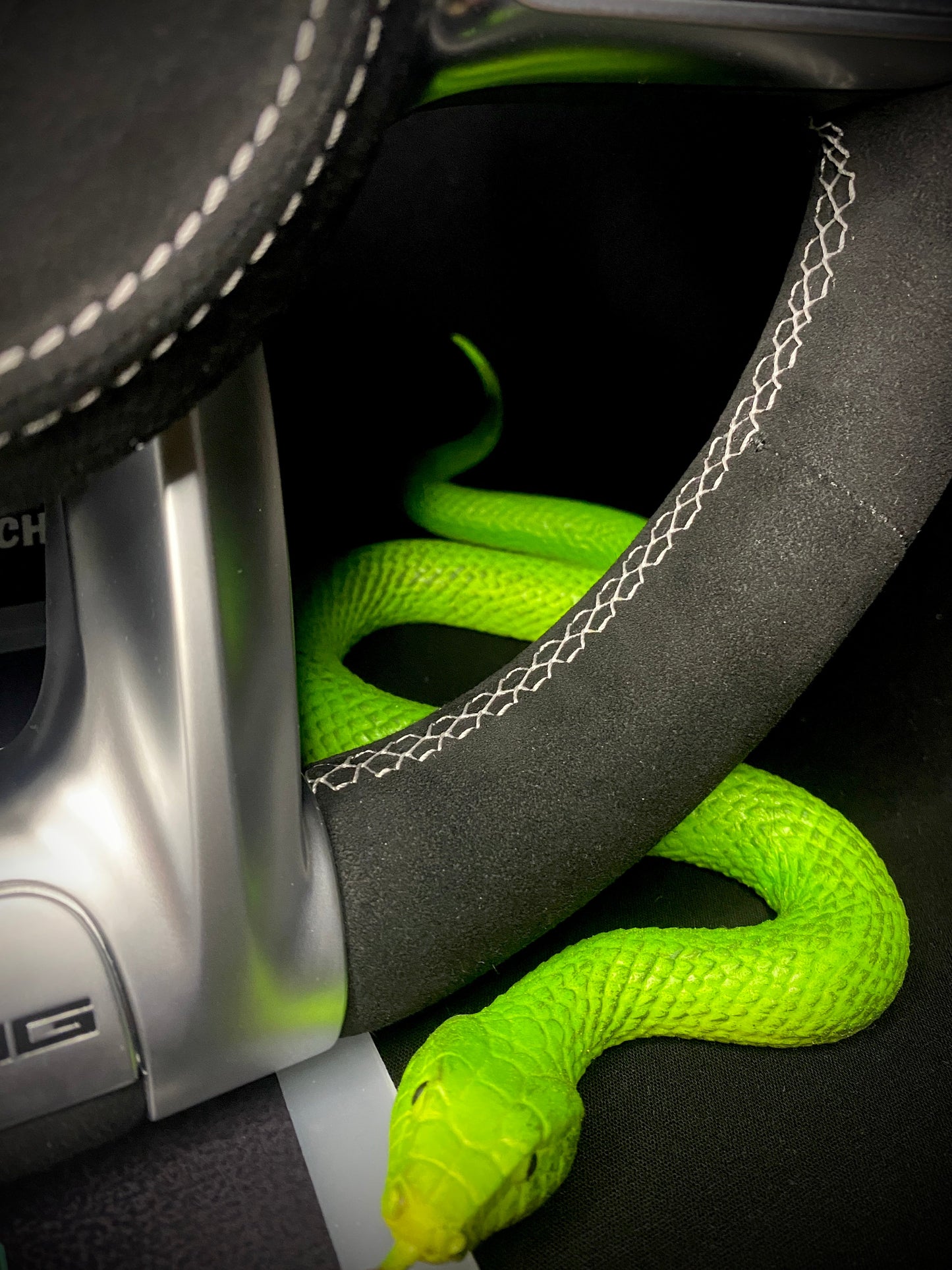 Volant sport Mercedes AMG Alcantara (LED)