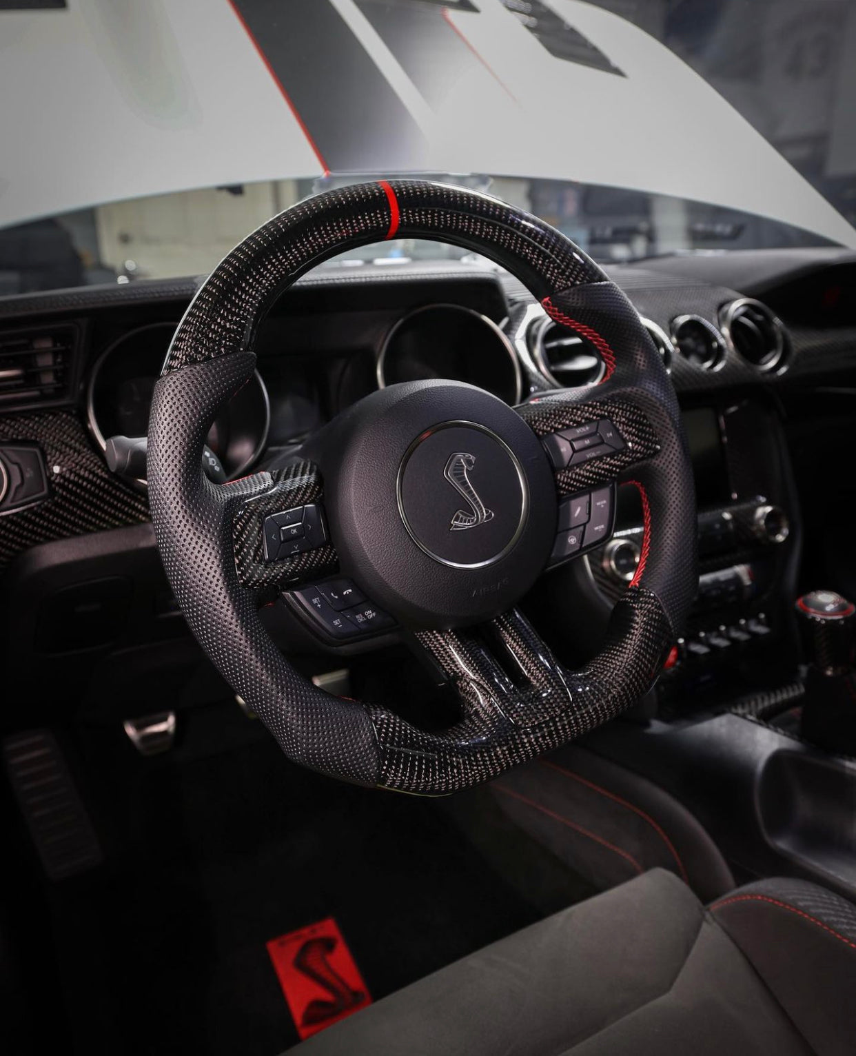 Volant sport en carbone pour Ford Mustang
