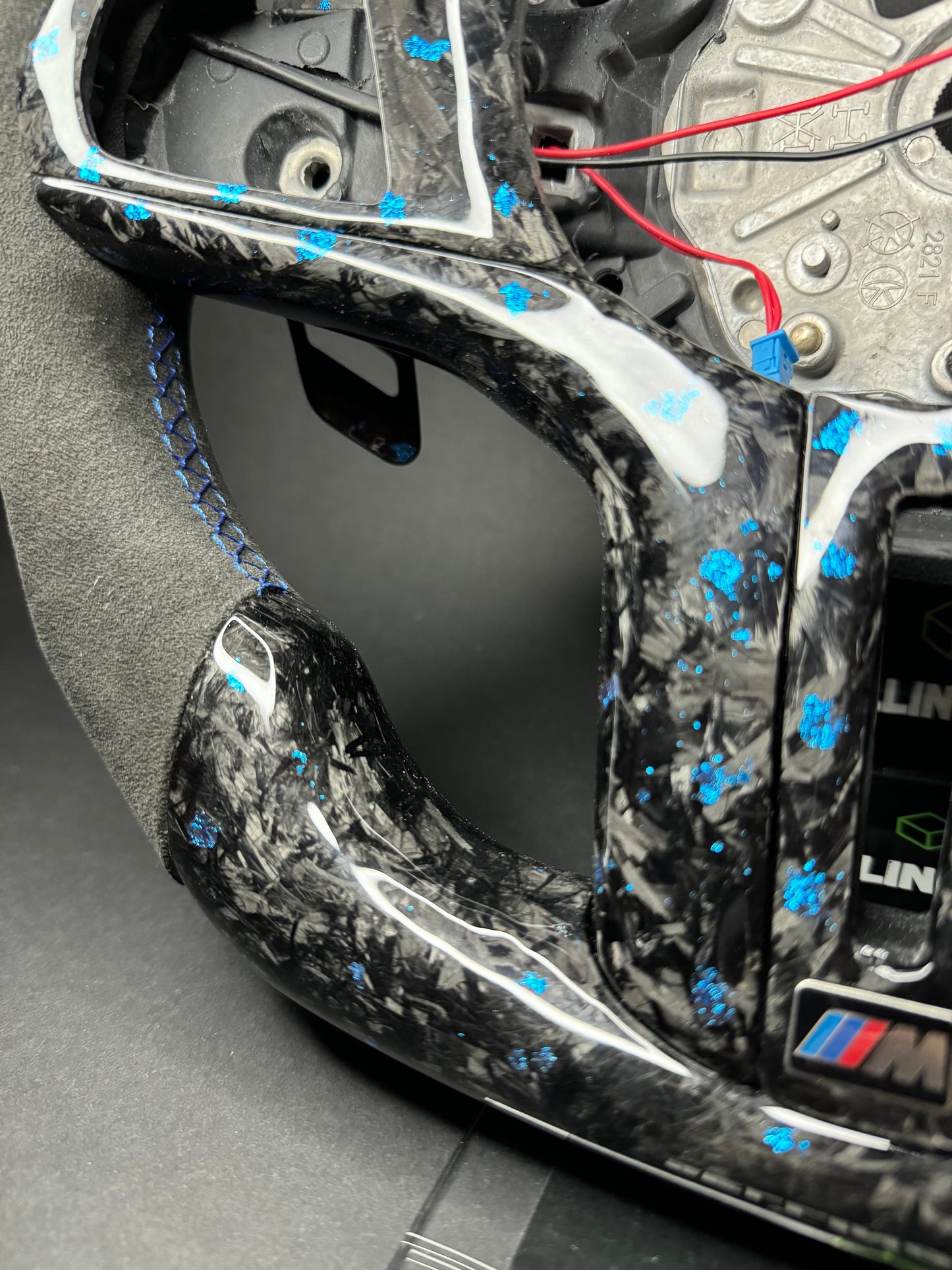 Volant sport BMW Carbone forgé Éclat de couleur (LED) Série G