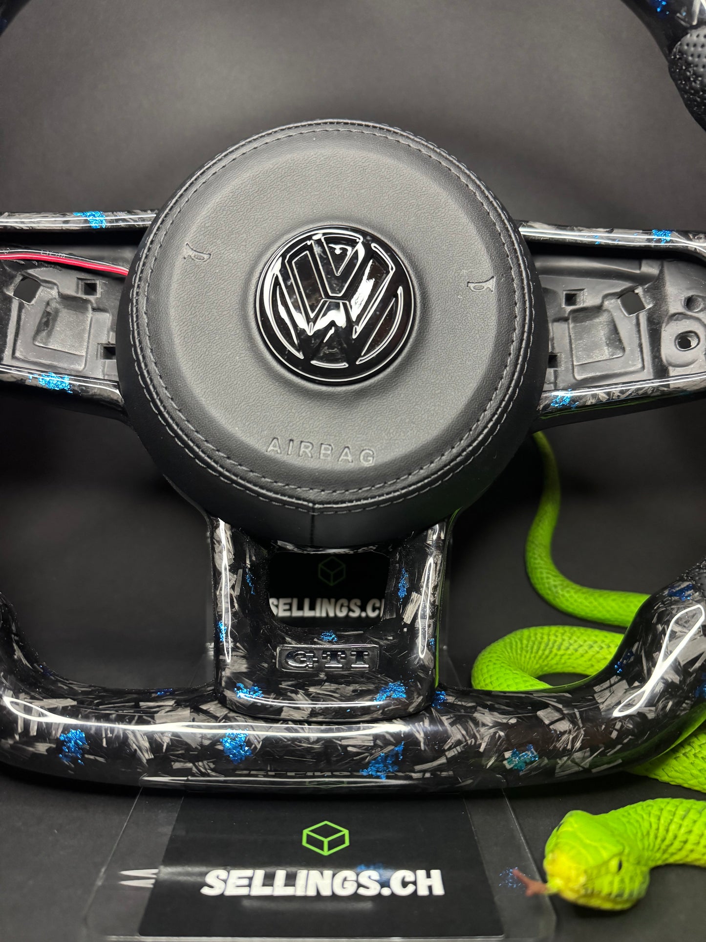 VW Golf 7/7.5 Sports Steering Wheel Forged Carbon Color Splitter (LED)