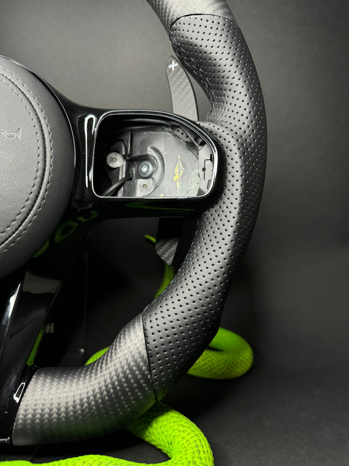 Mercedes AMG Sport Steering Wheel Carbon Matt (LED)