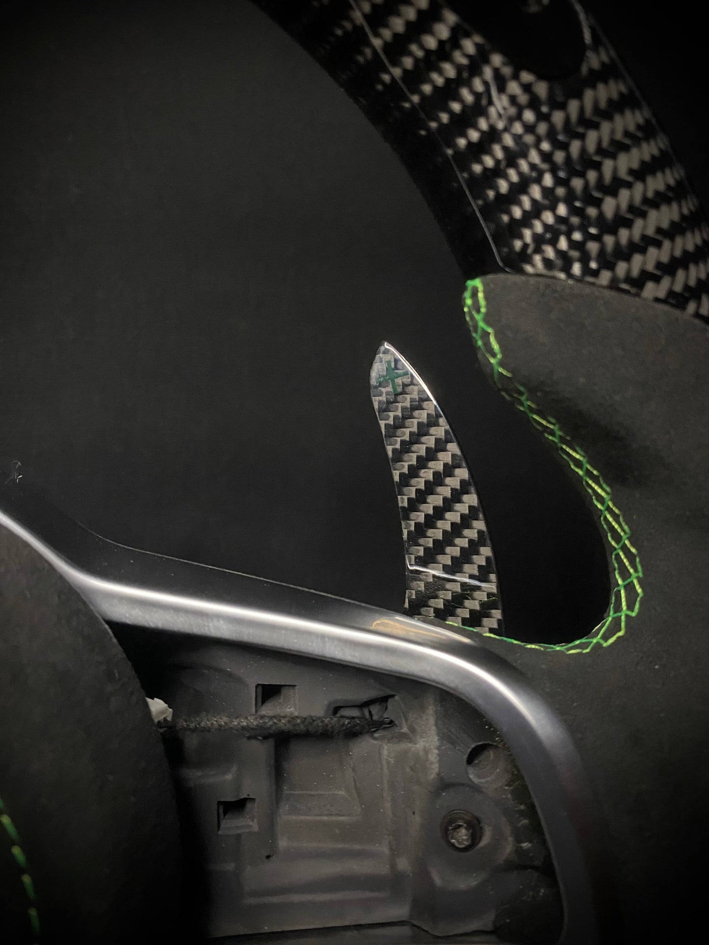 VW Golf 7/7.5 Sportlenkrad Carbon R8 (LED)